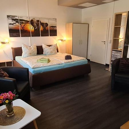Gaesteappartements "Purefitness" Am Elberadweg In Tangermunde Ruang foto